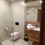 Centrum Konferencyjno-noclegowe דירה *